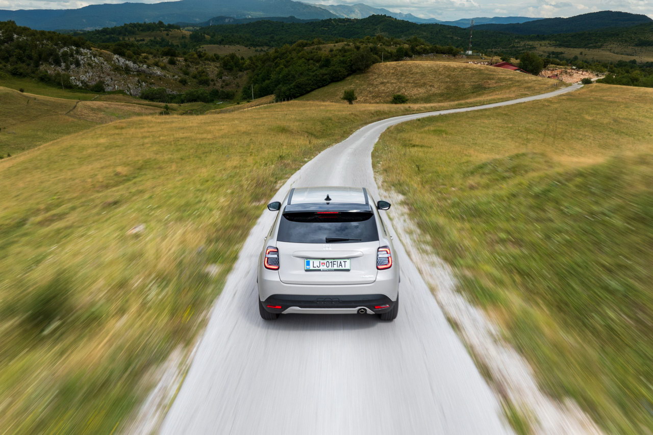 Test Fiat 600 hybrid La Prima