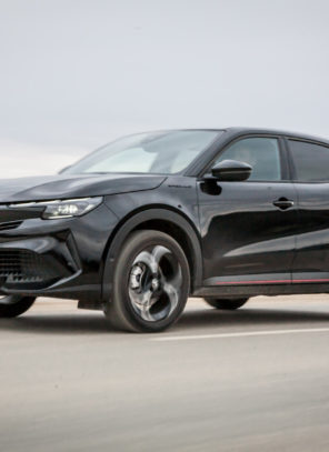 Test: Alfa Romeo Junior — Italijanski dizajn u praktičnom B-SUV pakovanju