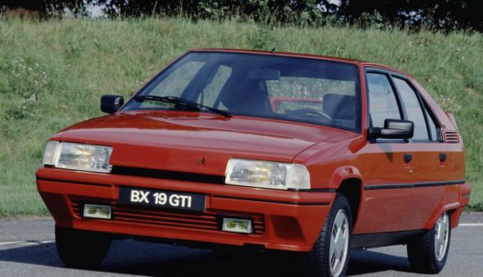 Citroën BX GTi: 1986. godine Citroën je onovo definisao sportsku limuzinu