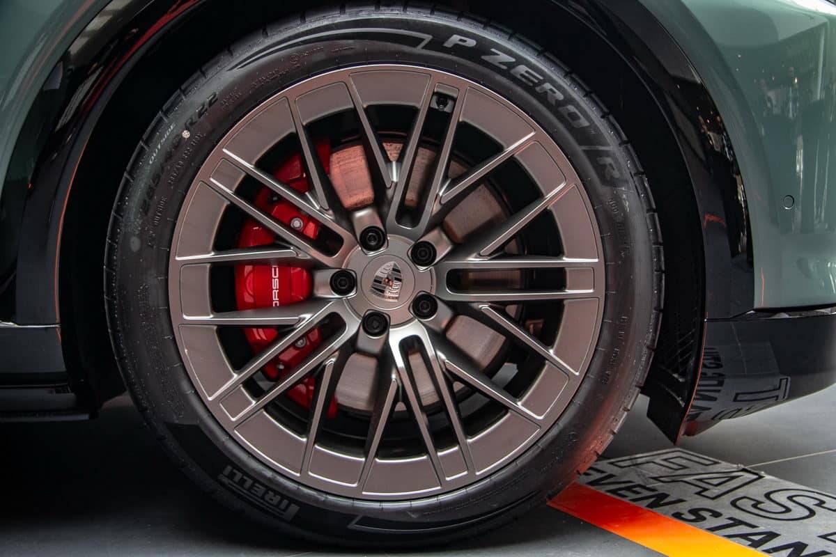 Porsche Cayenne Electric