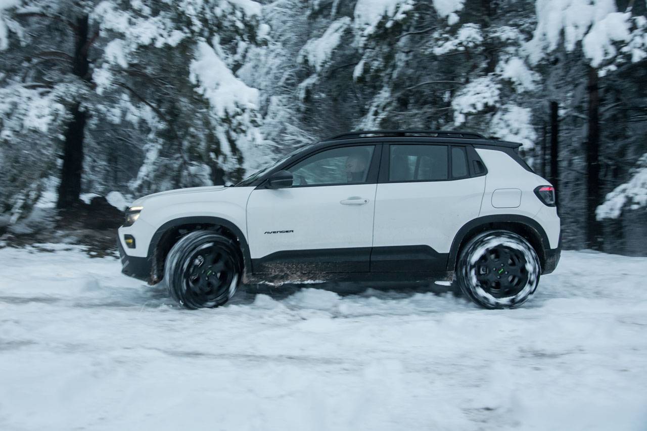 Test Jeep Avenger 4xe