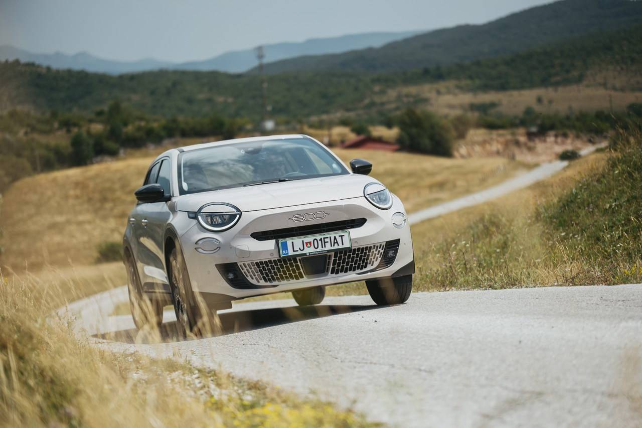 Test Fiat 600 hybrid La Prima