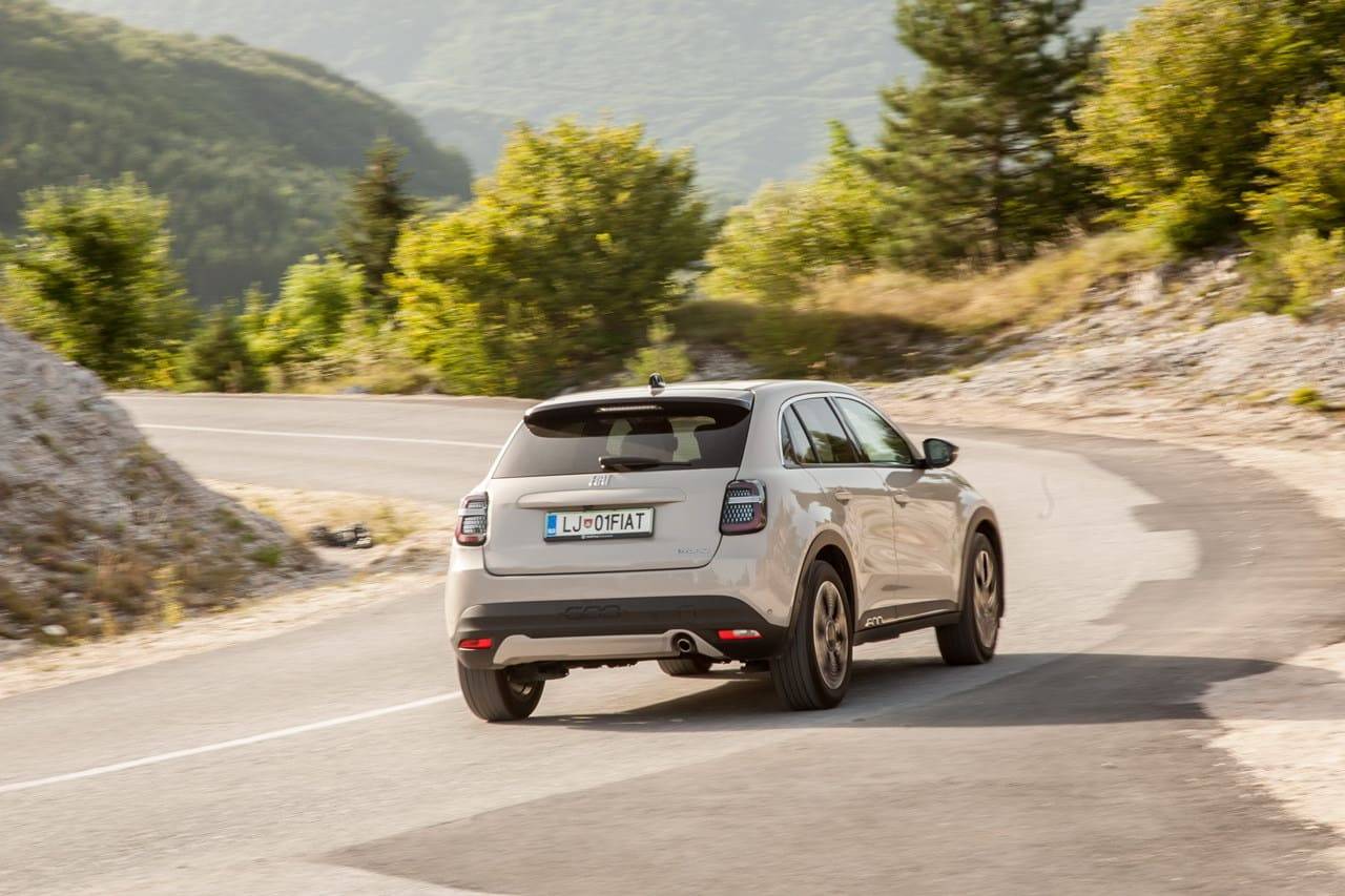 Test Fiat 600 hybrid La Prima