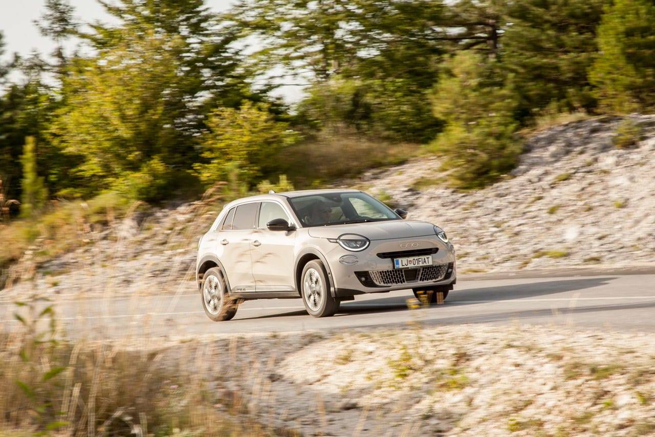 Test Fiat 600 hybrid La Prima