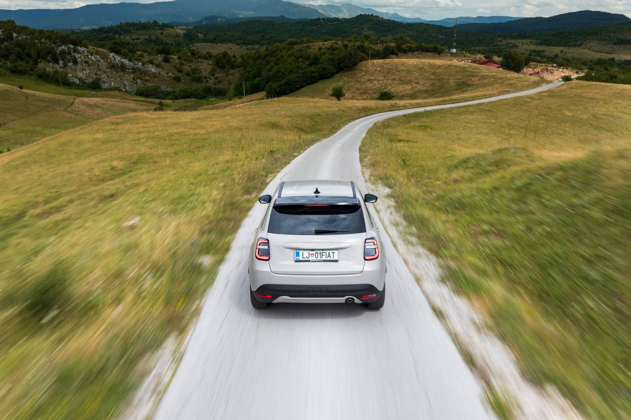 Test Fiat 600 hybrid La Prima
