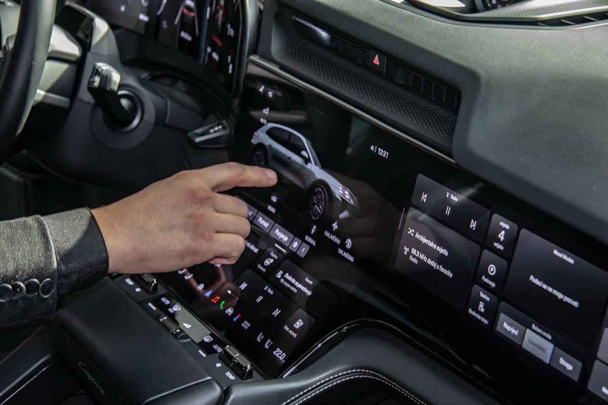 Porsche Cayenne Electric