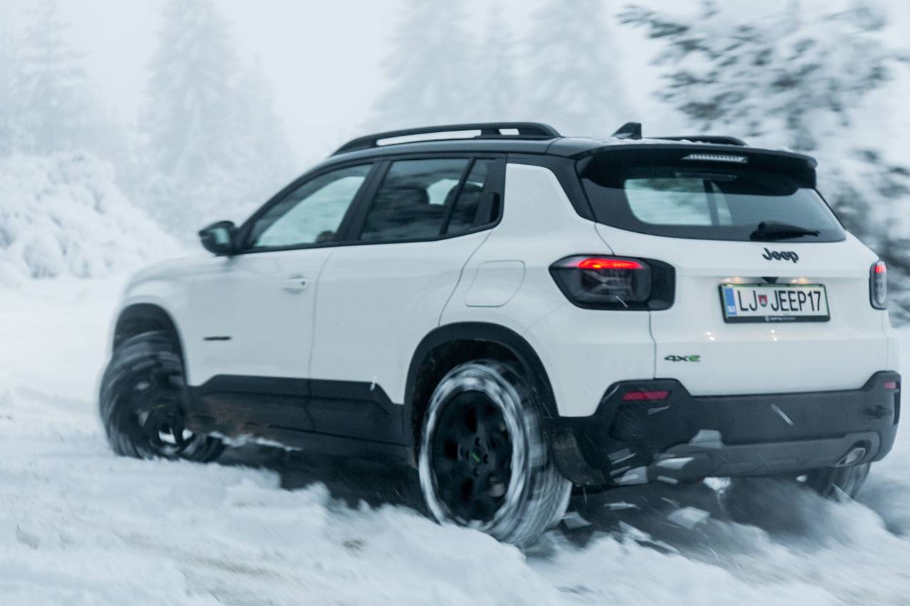 Test Jeep Avenger 4xe