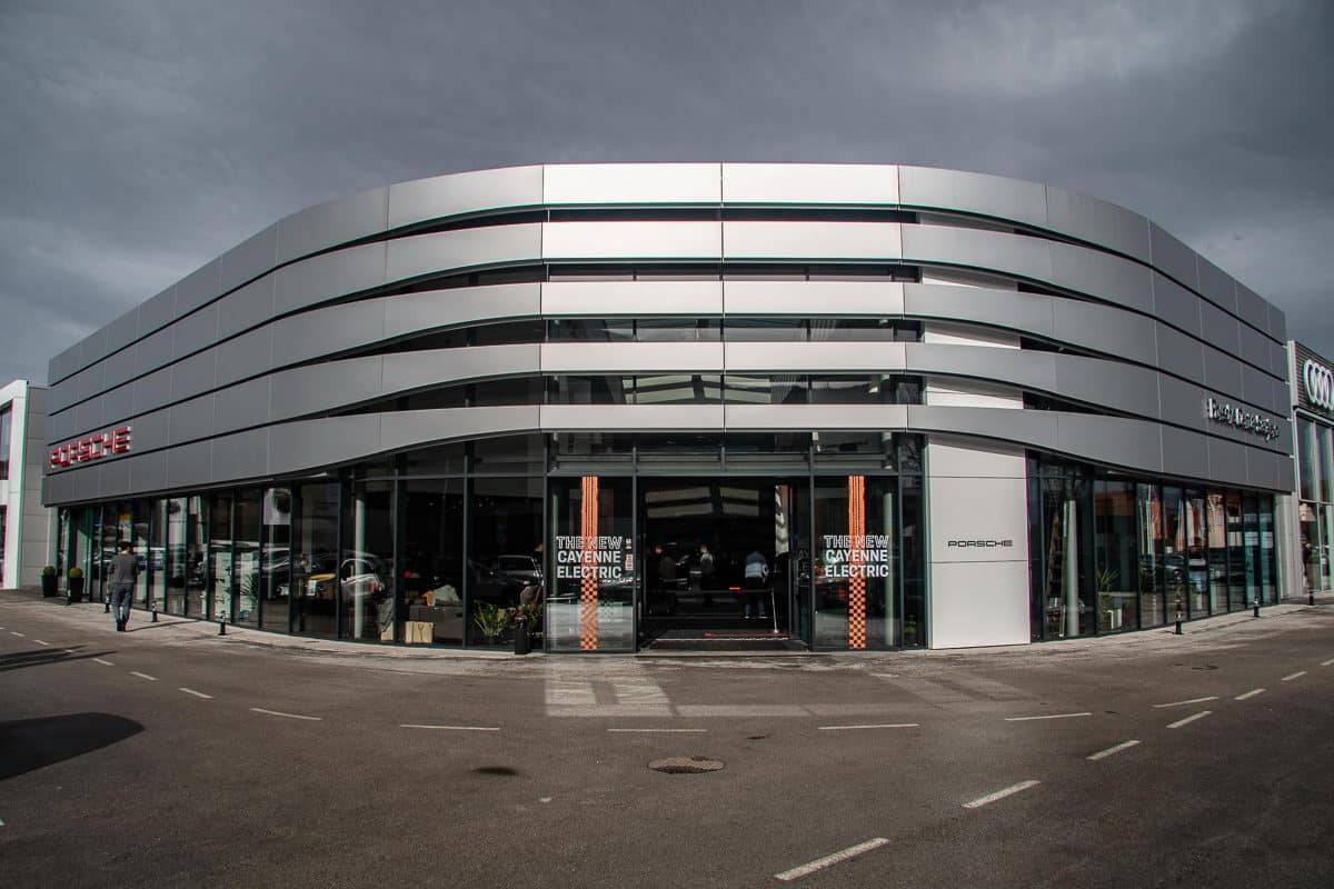 Porsche Cayenne Electric