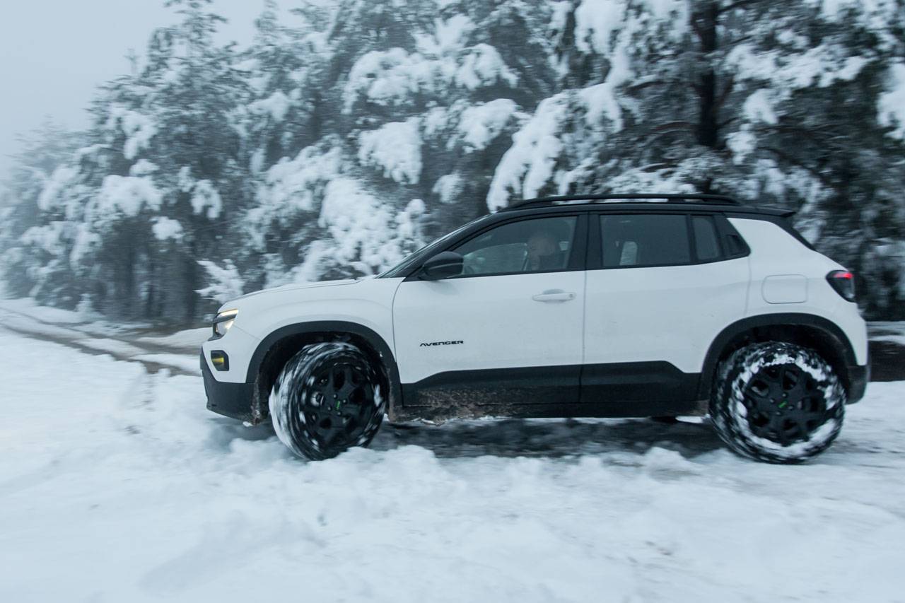 Test Jeep Avenger 4xe