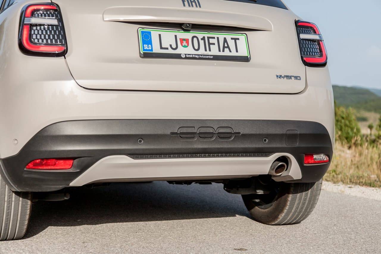 Test Fiat 600 hybrid La Prima