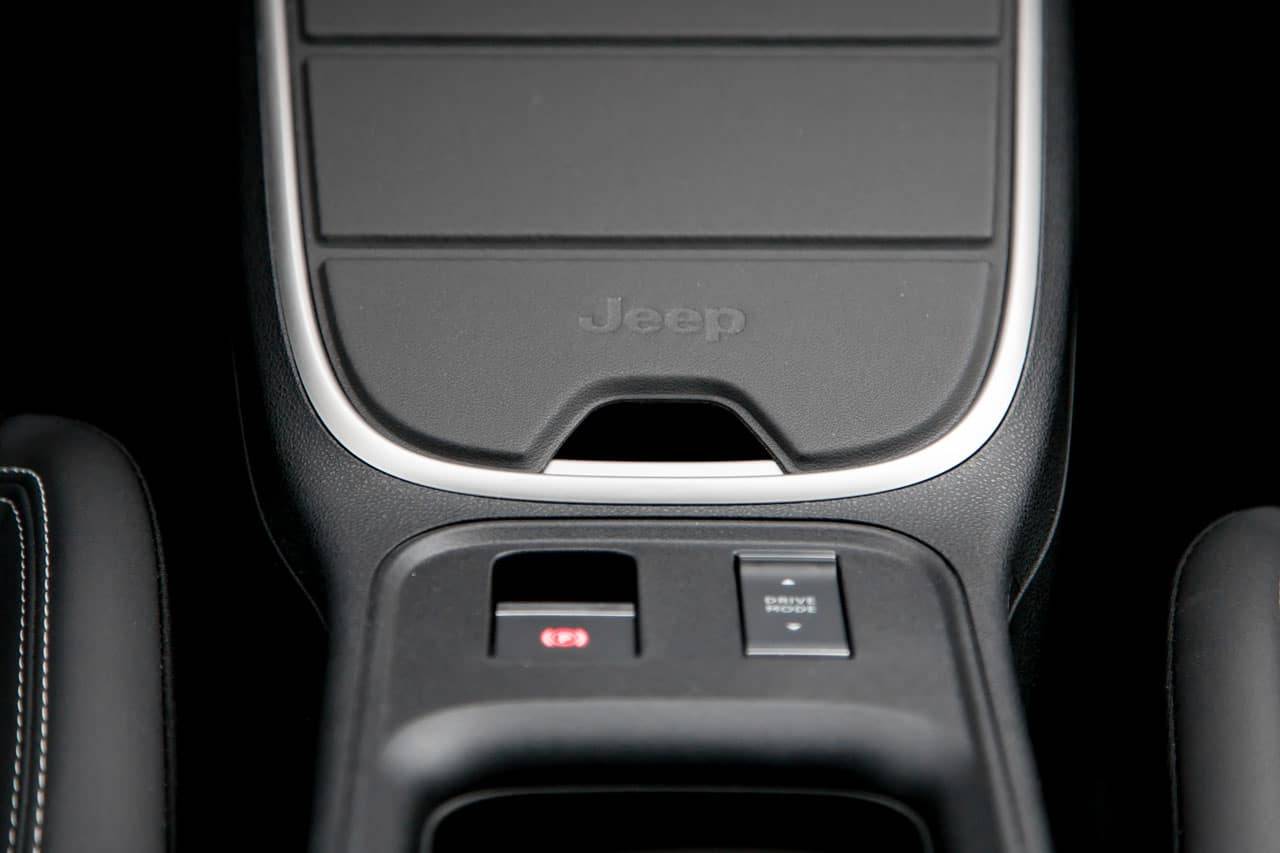 Test Jeep Avenger 4xe