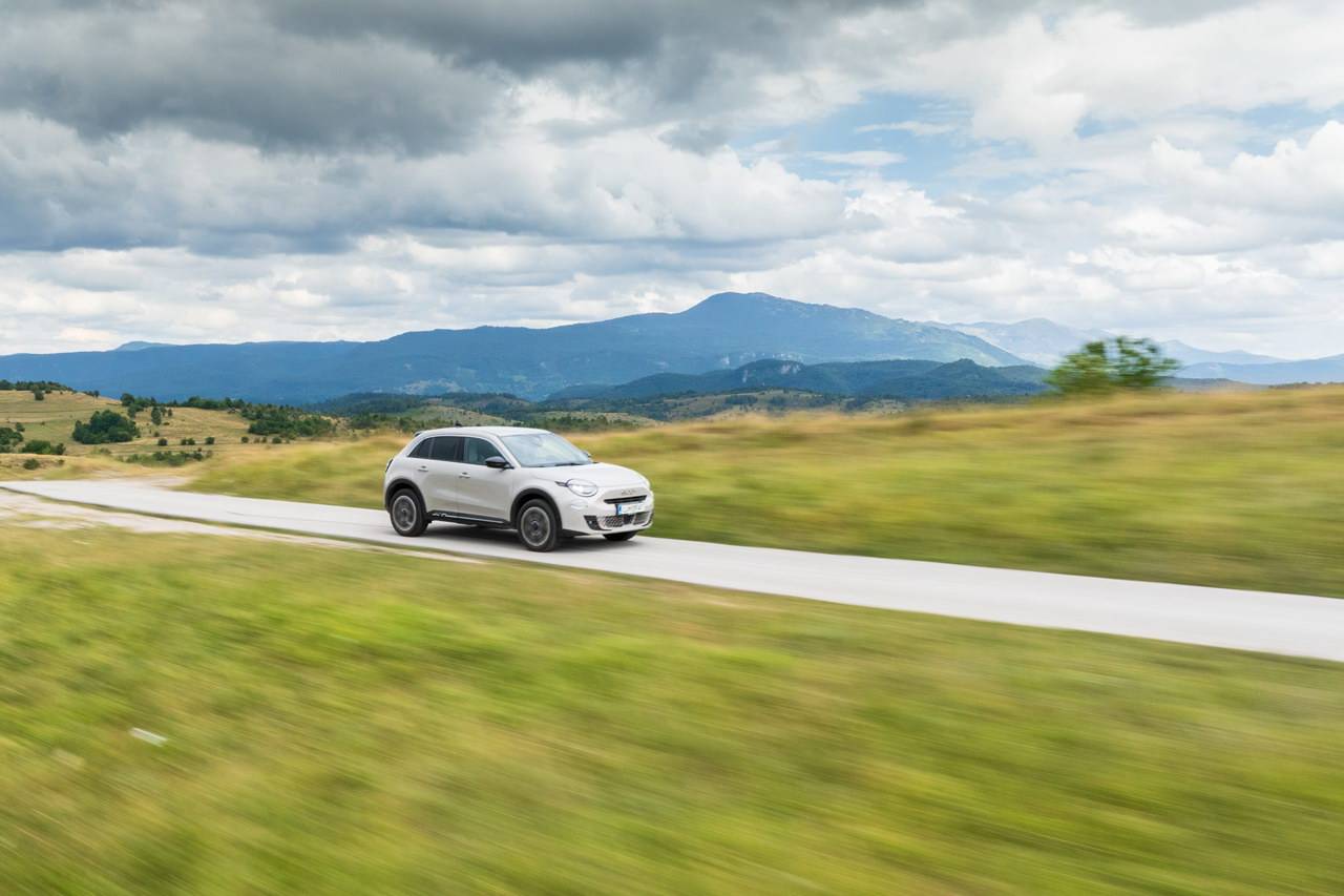 Test Fiat 600 hybrid La Prima