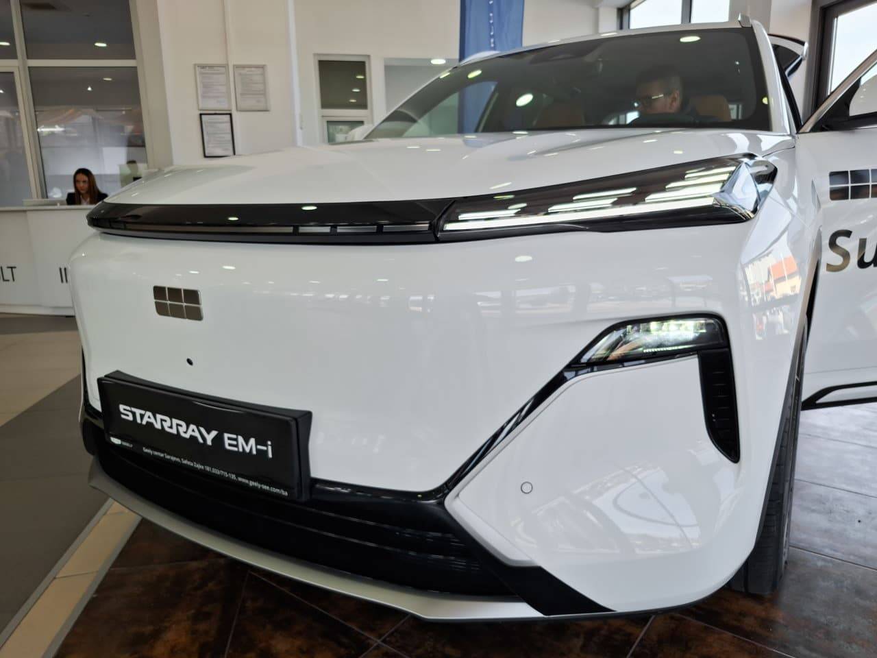 Geely Starray EM-i